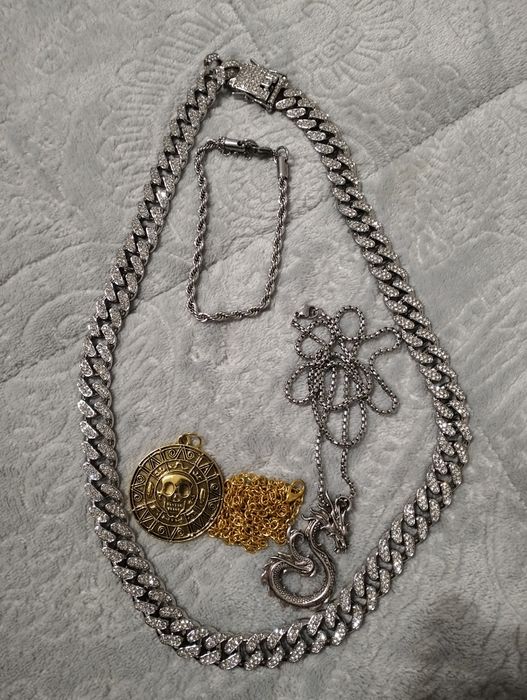 Conjunto de Correntes e Pendentes Style Urban / Hip-Hop
