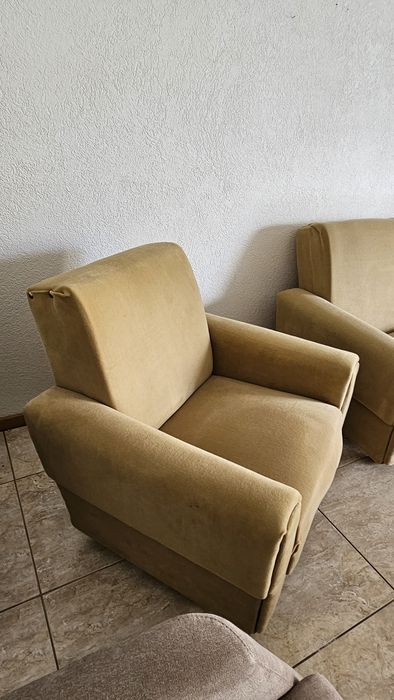 Conjunto de sofá e Poltrona