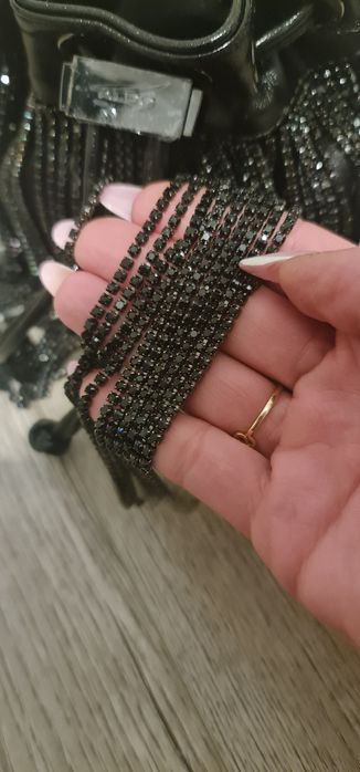 Torebka Aldo Mackie z frędzelkami z cyrkoni