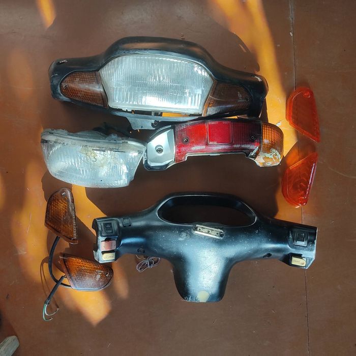 Скутер Хонда Такт 16,24 без движка