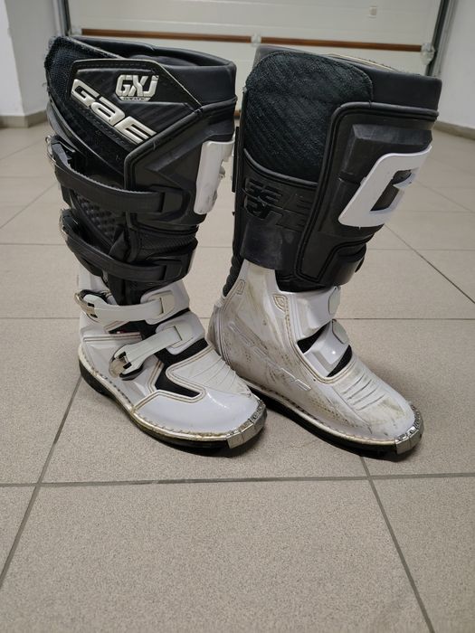 Dziecięce buty motocrossowe Gearne SGJ 34