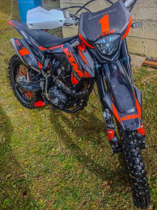 Spark SP 250  P2