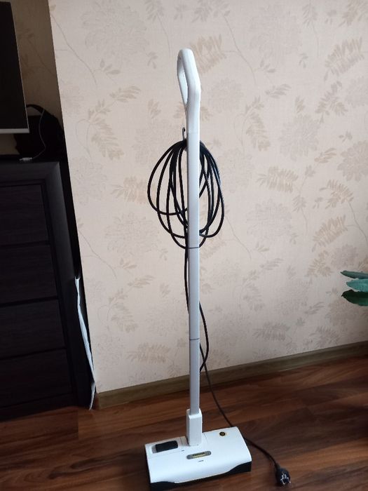 Karcher пароотчиститель