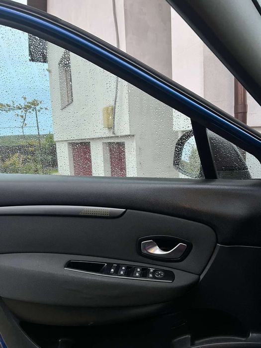 Продам Renault grant senik