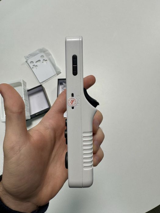 Consola Portátil Retro R36S 64GB Original