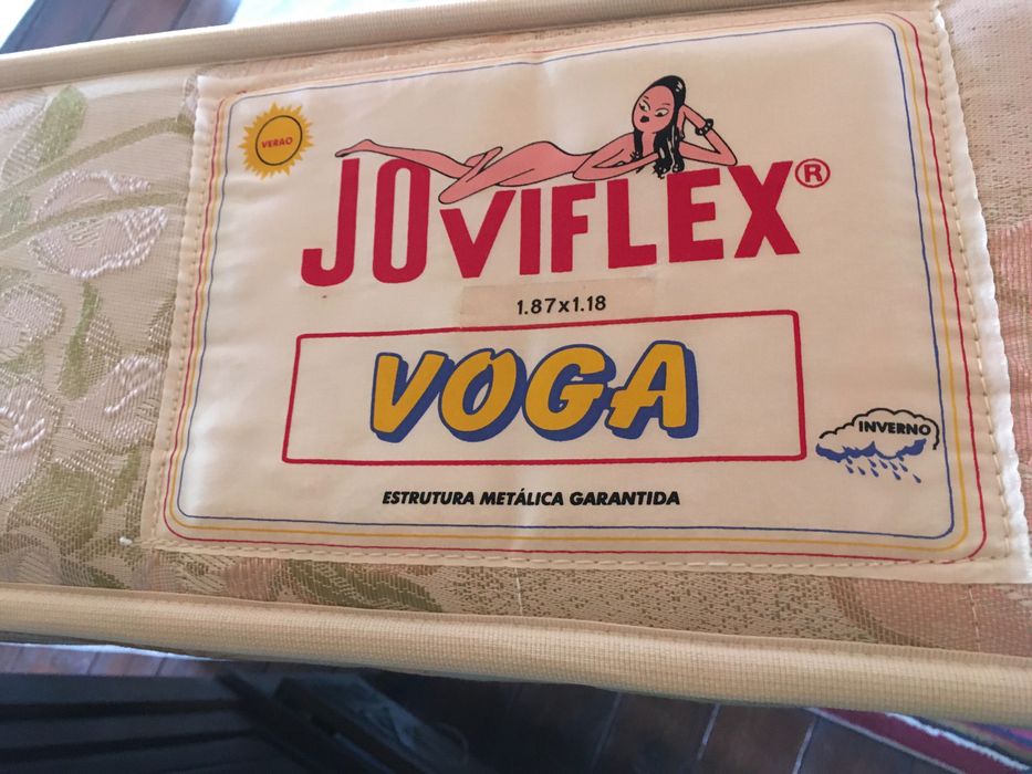 Cama de ferro antiga + estrado + colchão