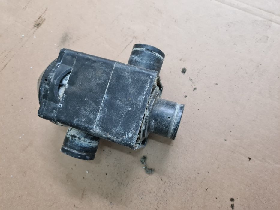 Zawór spustowy trójdrożny do dojarki Alfa Laval