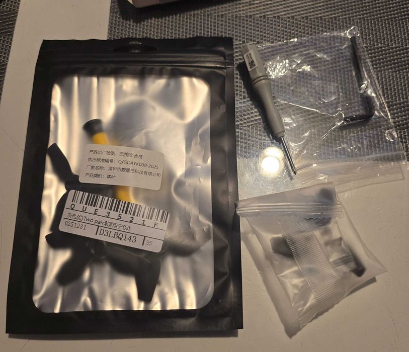 DJI Neo – 3 baterie + HUB + kontroler + walizka