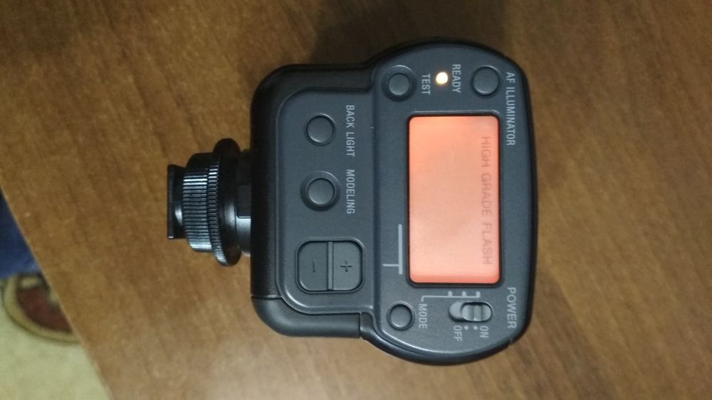 Lampa Błyskowa Sony HVL-F32X