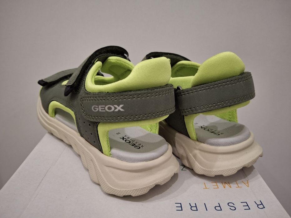 Geox Airadyum босоніжки сандалі 30 р