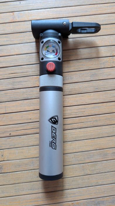 Mini Bomba de Ar para Bicicleta