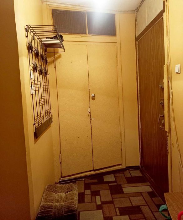 СДАМ 1 К. КВАРТИРУ м. Героев труда
