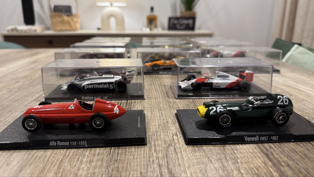 Coleção Carros Miniatura Formula 1 - 30 anos