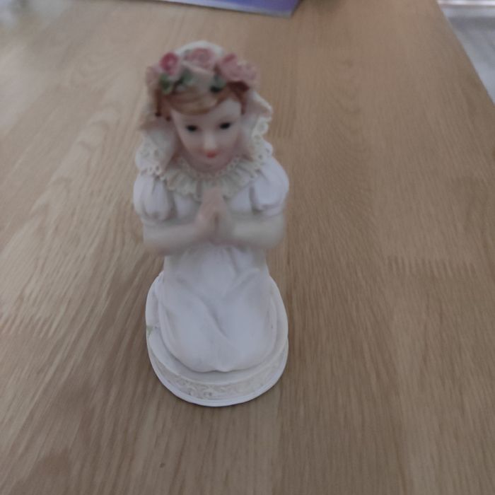 Figurka komunijna na tort