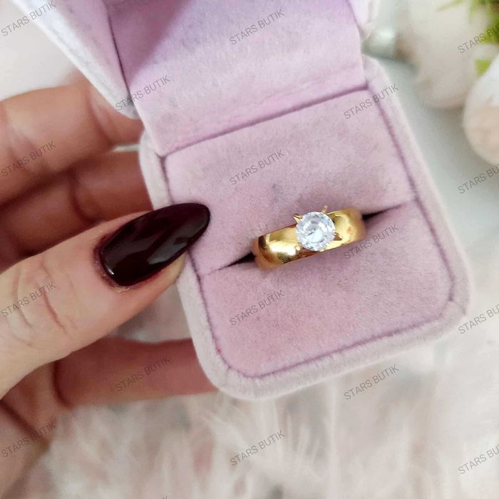 Pierścionek w stylu zaręczynowym cyrkonia r. 8 stal 316L cudo