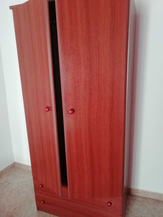 Quarto de solteiro completo