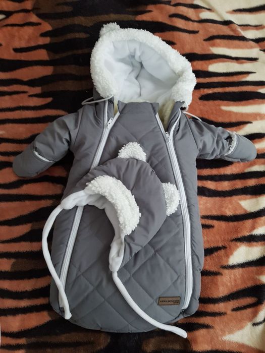 Зимовий комбінезон-кокон