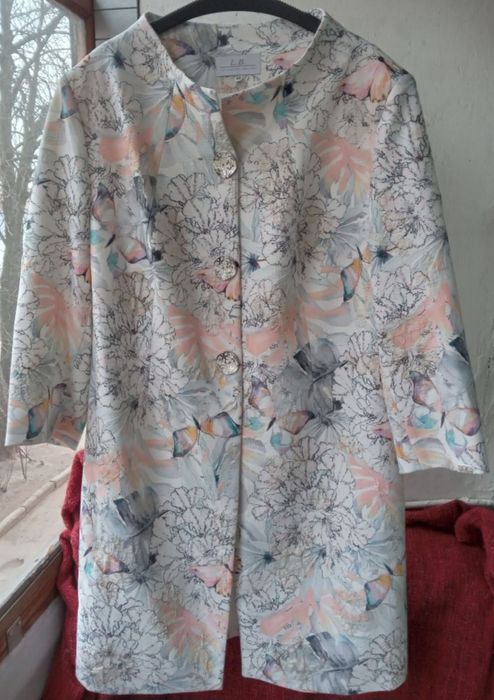 Женские пиджак "PIO PABLLO" и летнее пальто "L.B." 52-54 (46) размера.