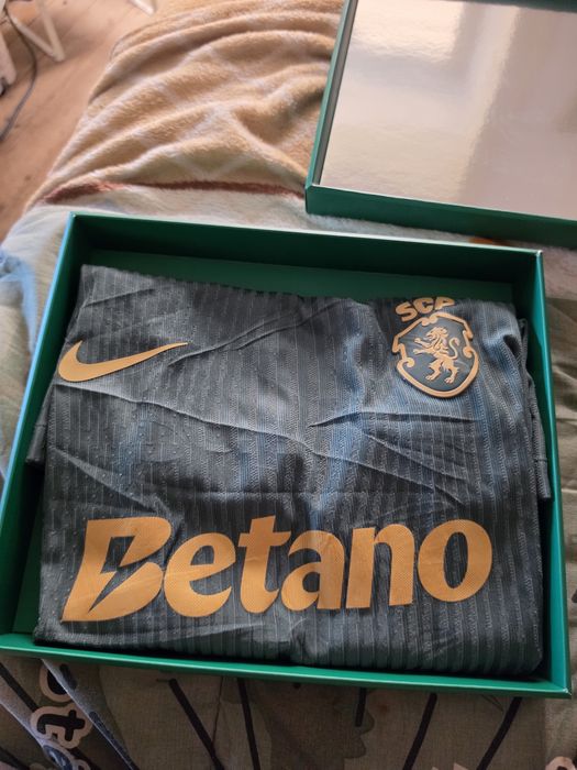 Camisola dos 120 anos