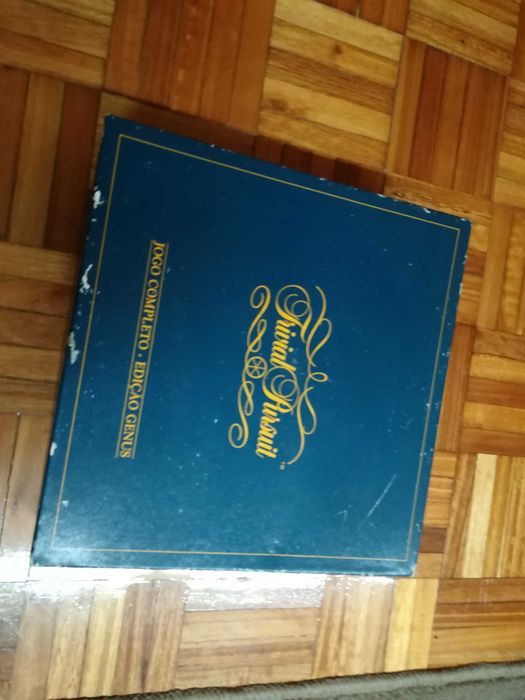 Trivial Pursuit "Genius Edition" usado