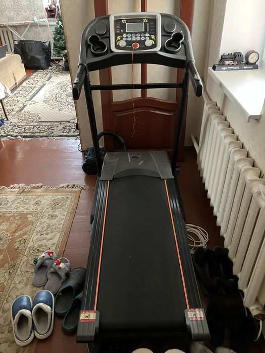 Бігова доріжка EnergyFIT EF-760B