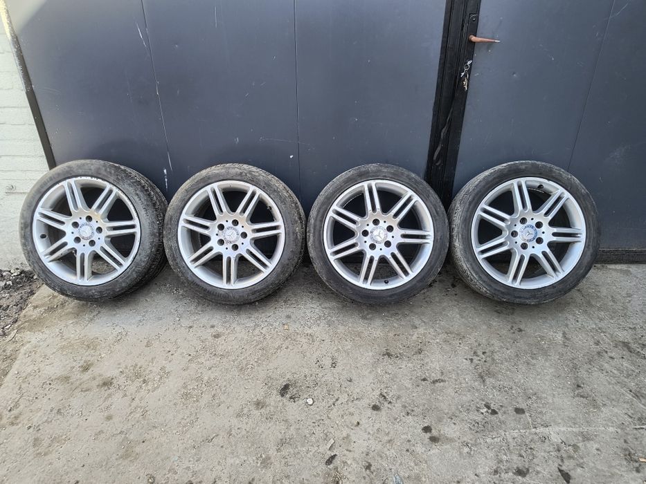 Alufelgi koła Mercedes 17