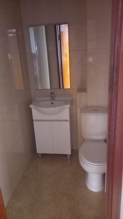 Apartamento T4 disponível para arrendamento no centro de Mirandela.
Re