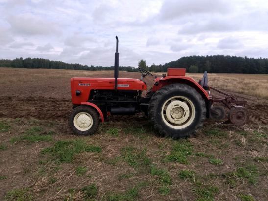 Ciągnik C360 rok1981