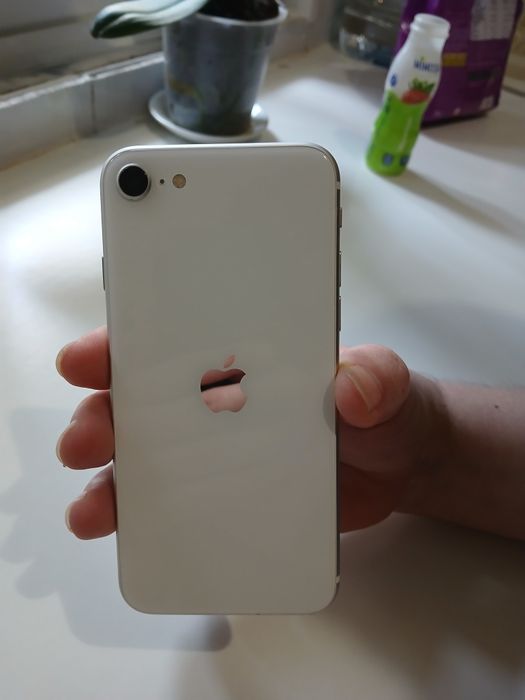 Telemóvel Iphone SE