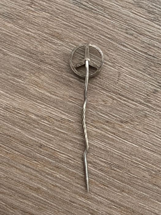 Alfinete de Lapela Mercedes-Benz