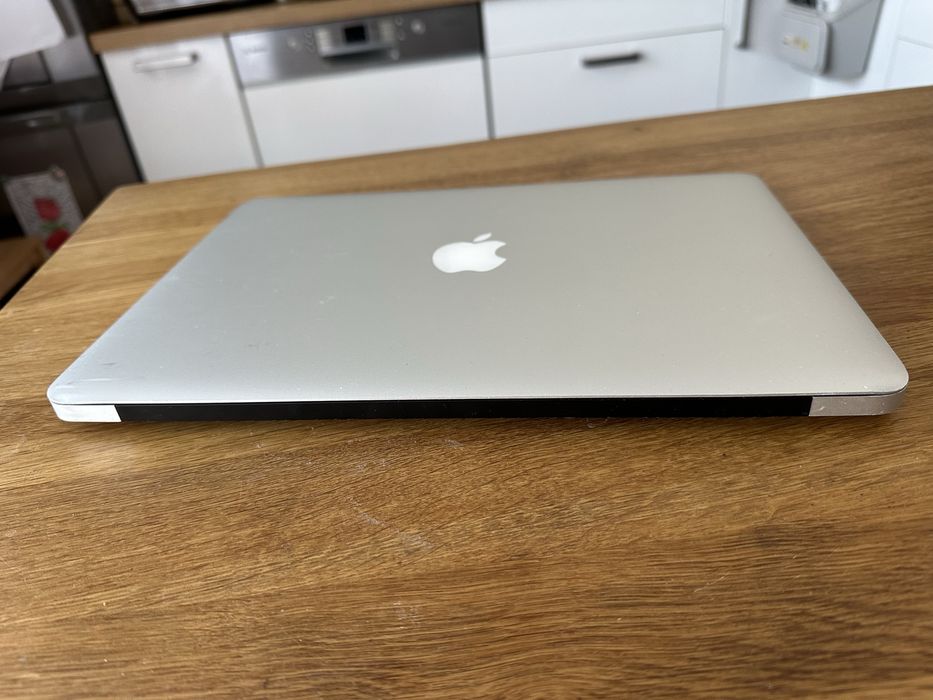Zadbany Apple MacBook Air 13 i5