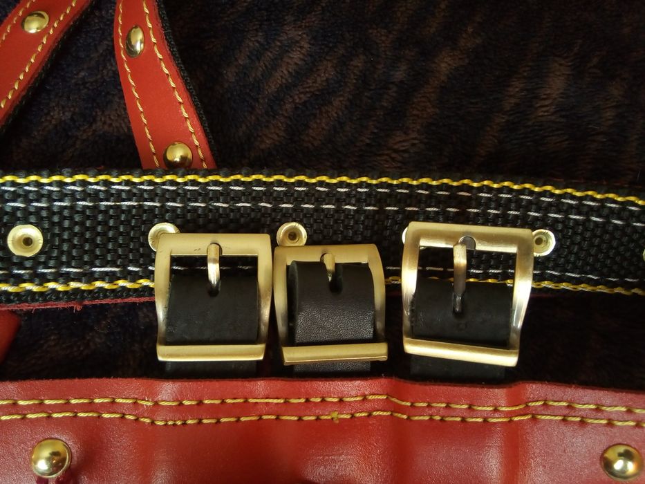 Упряж Виготовлення упряжі , посторонки вожжи віжки ліци шлея шорка .