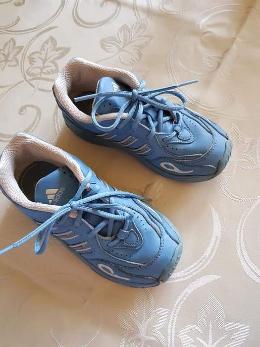 Buty Adidas rozm.28
