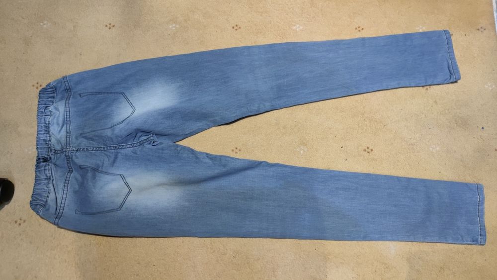 Spodnie a'la jeans elastyczne skinny Reserved W28L32