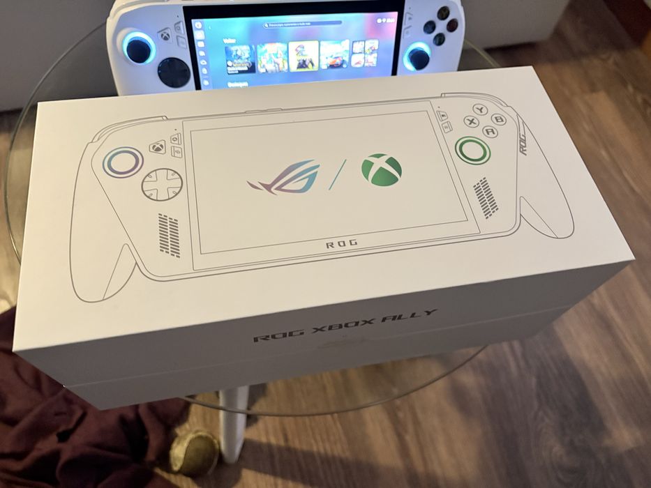 Asus ROG Xbox Ally 2025 Ryzen Z2 A 16/512GB