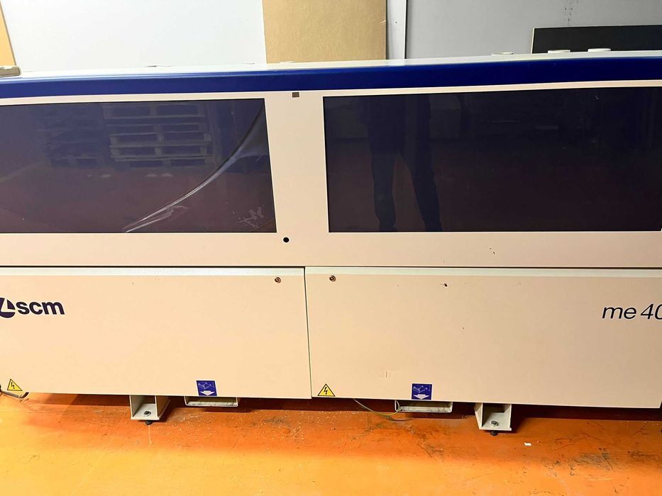 Okleiniarka SCM ME 40 -  Warszawa / Zaoblanie / wstępny frez