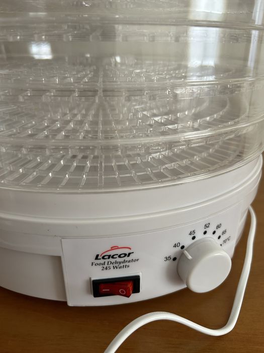 Desidratador de Alimenros Lacor
