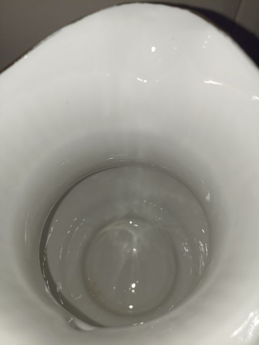 Кувшин в горошек