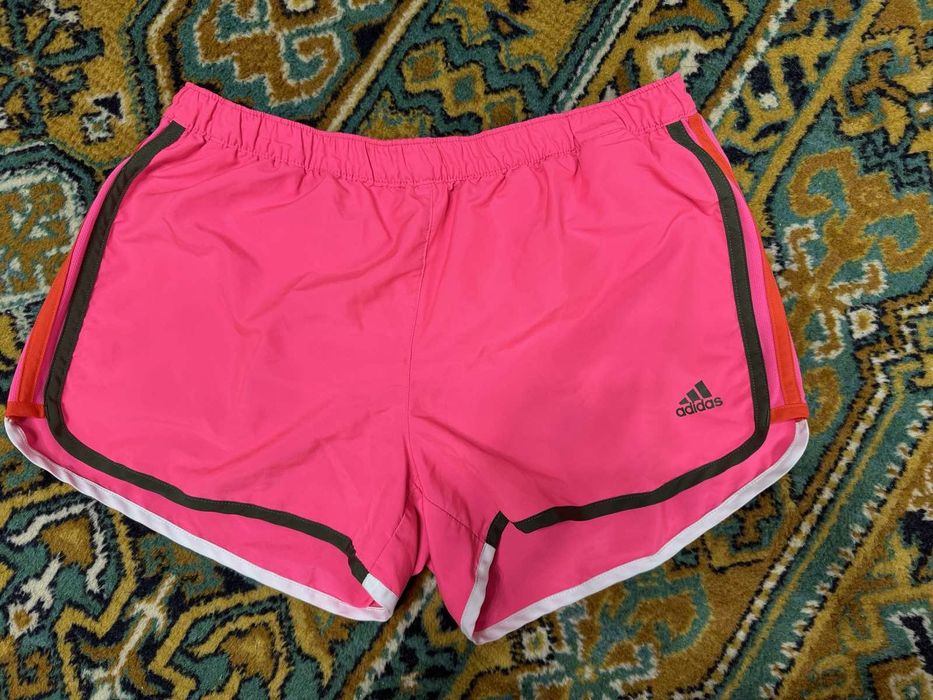 Шорти жіночі adidas 12 (40 р)