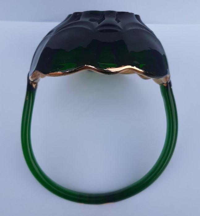 Вазочка корзинка,зеленое стекло,позолота.Bohemia.