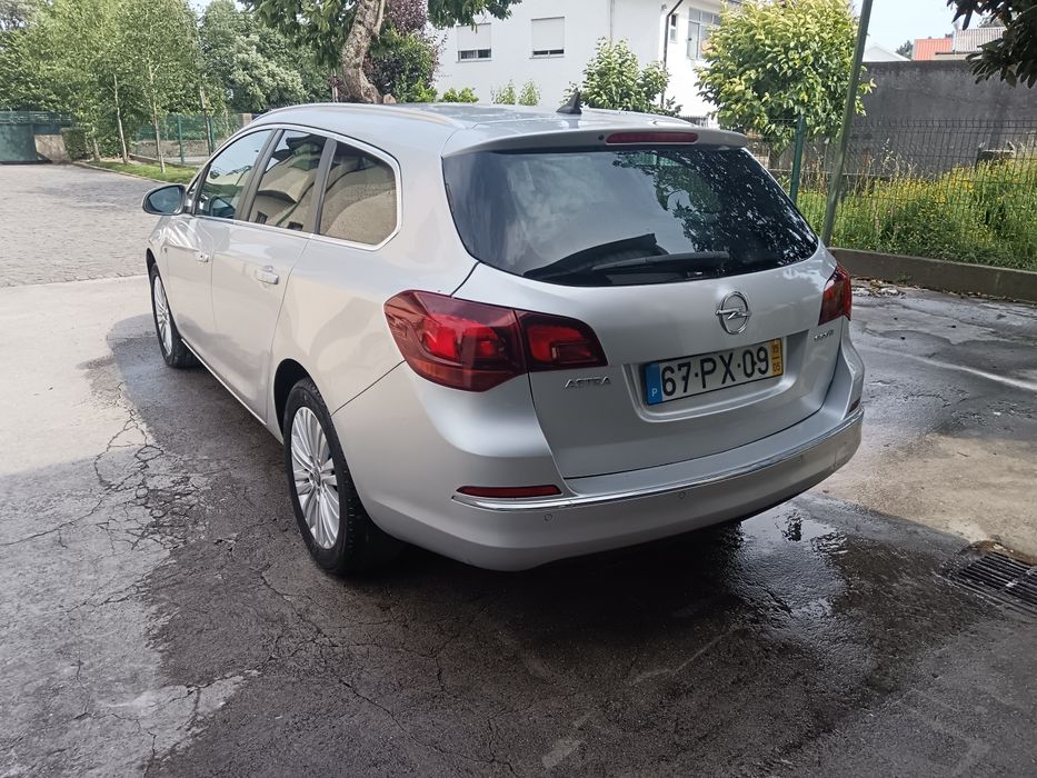 Opel Astra Sport Tourer 1.6 CDTI Cosmo