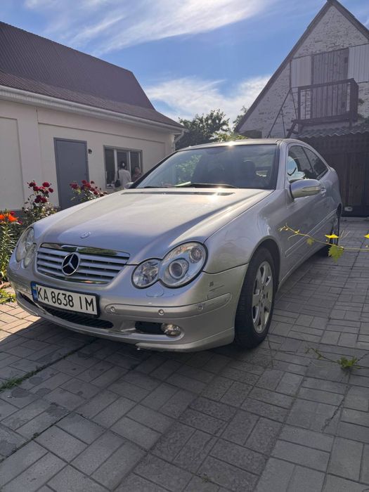 Mercedes-Benz C-Class Coupe 2.0 Compressor AT