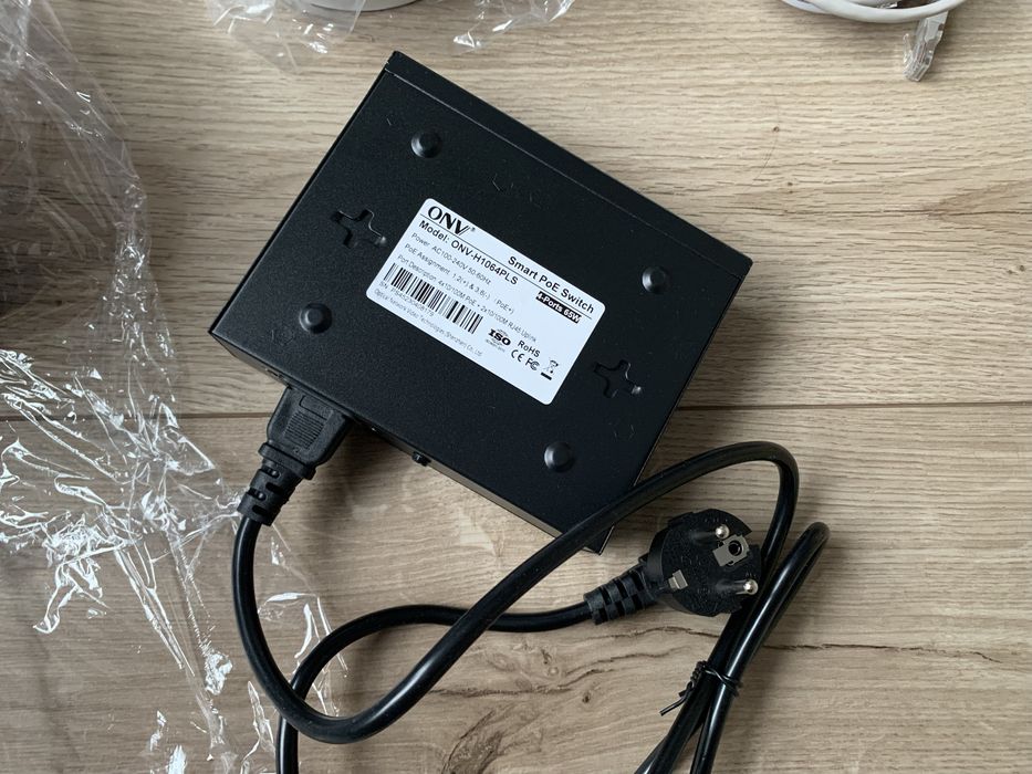 Комплект видео наблюдение , две камеры , жесткий диск и т.д.