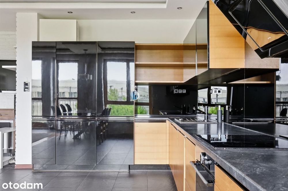 przestronny apartament z miejscem postojowym