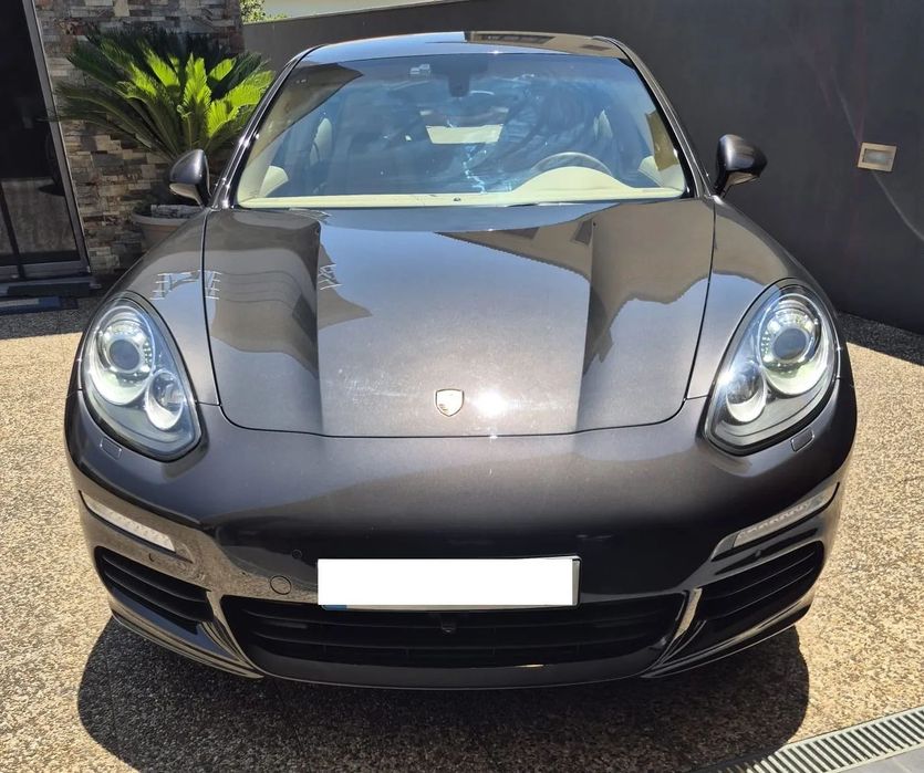 Porsche Panamera S E-Hybrid