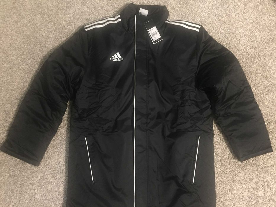 Casacos e Impermeáveis Adidas