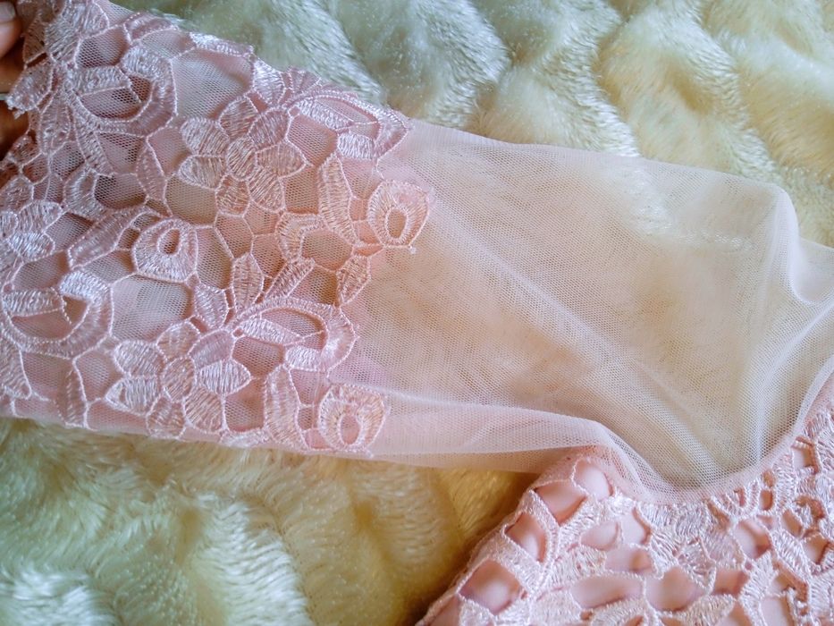 Плаття гарне нарядне