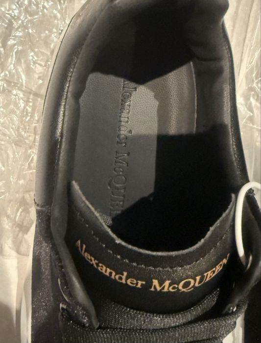 Alexander McQueen 39 welurowe czarne sneakersy buty trampki 39