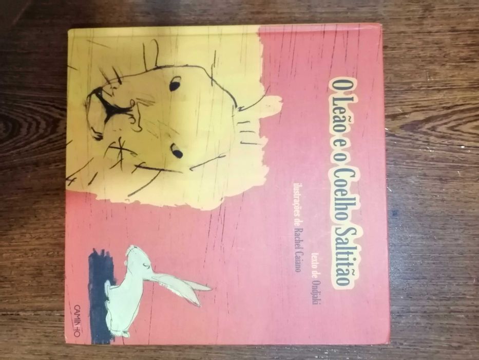 O Leão e o coelho Saltitão