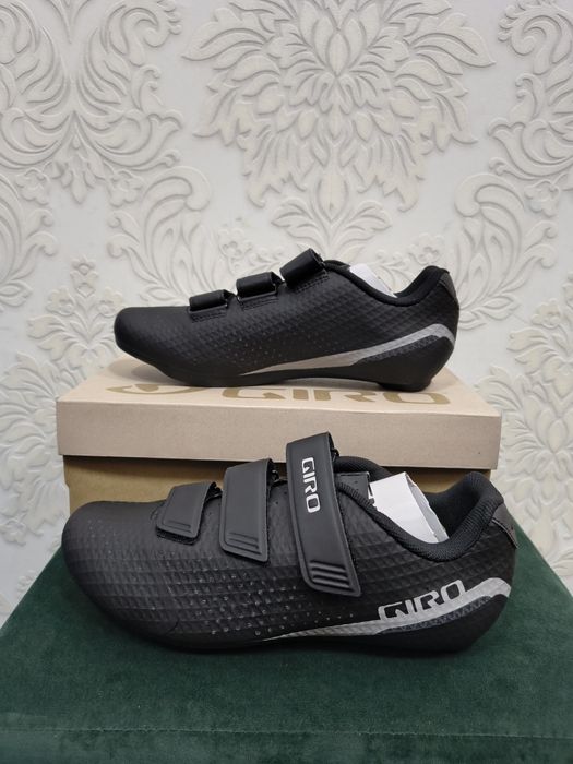 Buty rowerowe uni Giro stylus 42 SPD SL
